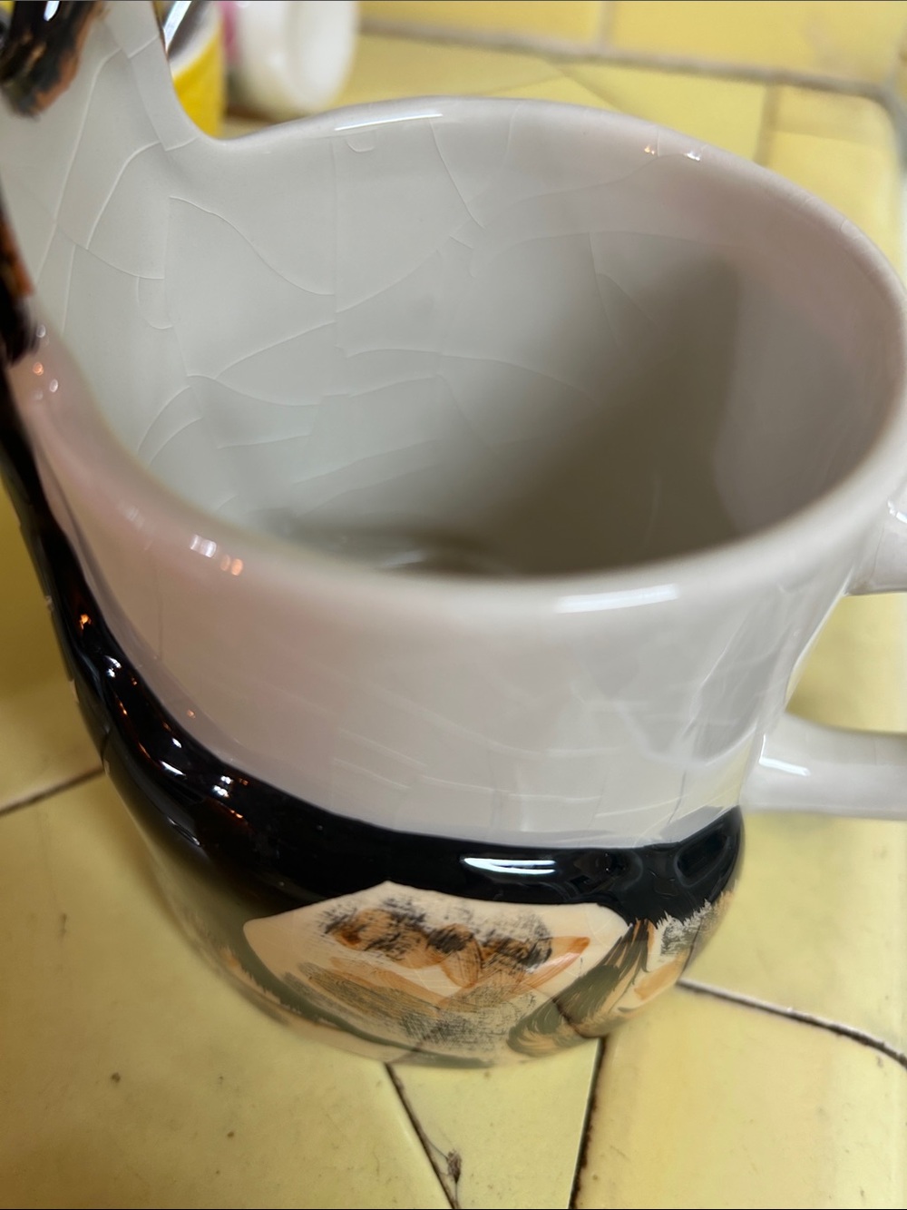 Vintage Dogs by Nina Hand Painted German Shepherd coffee mug. - Picture 6 of 7